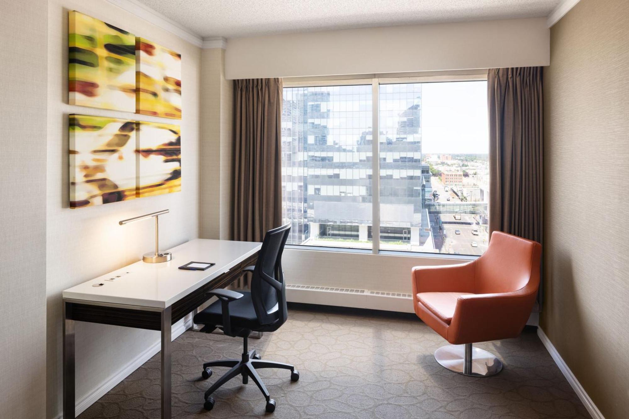 เดลต้า โฮเต็ล บาย แมริออท เอดมันตัน เซ็นเตอร์ สวีท Hotel ภายนอก รูปภาพ