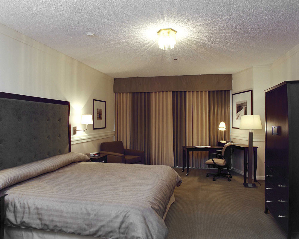 เดลต้า โฮเต็ล บาย แมริออท เอดมันตัน เซ็นเตอร์ สวีท Hotel ภายนอก รูปภาพ